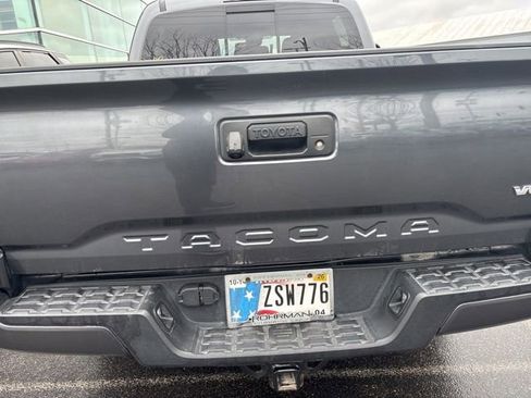 Used 2023 Toyota Tacoma TRD Sport image 8