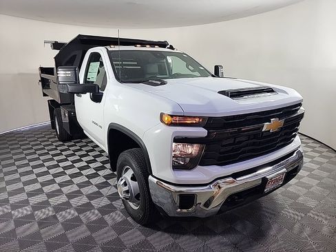 New 2025 Chevrolet Silverado 3500 W/T w/ WT Convenience Package image 2