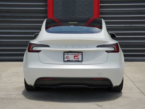 Used 2024 Tesla Model 3 Standard Range RWD image 12