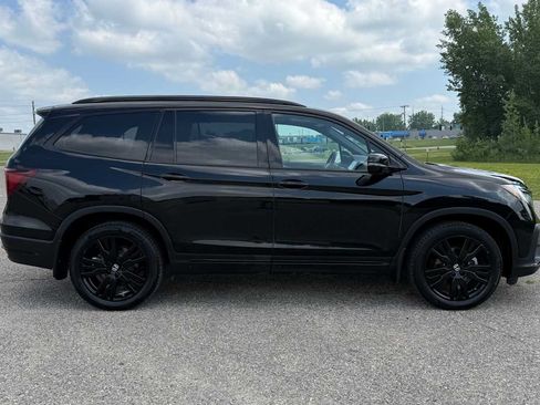 Used 2022 Honda Pilot Black Edition image 3