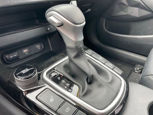 Certified 2024 Kia Seltos SX AWD/4WD image 18