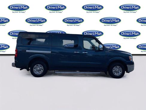 Used 2016 Nissan NV 3500 SL image 9