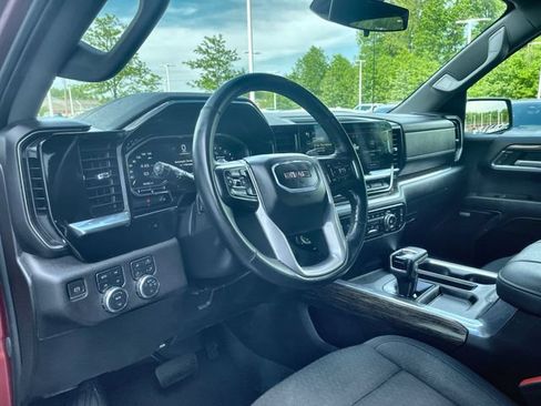 Certified 2024 GMC Sierra 1500 Elevation w/ Preferred Package AWD/4WD image 10