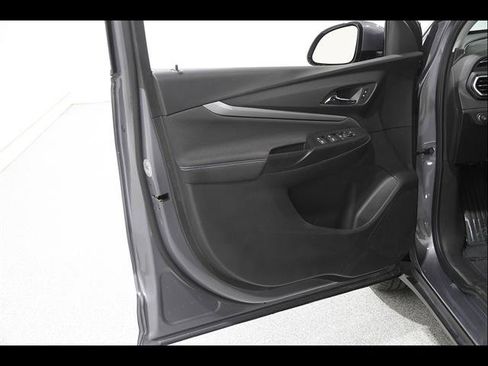 Used 2023 Chevrolet Bolt EUV LT FWD image 5