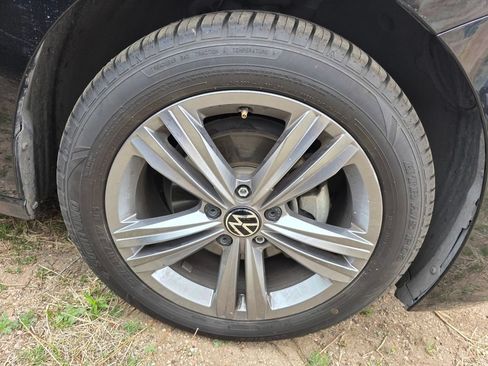 Used 2024 Volkswagen Jetta SE FWD image 7