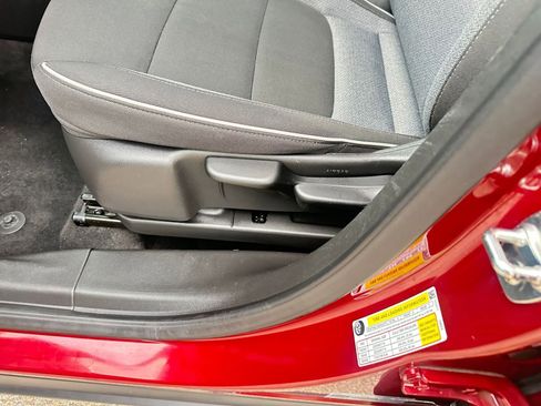 Used 2025 Chevrolet TrailBlazer LT image 23