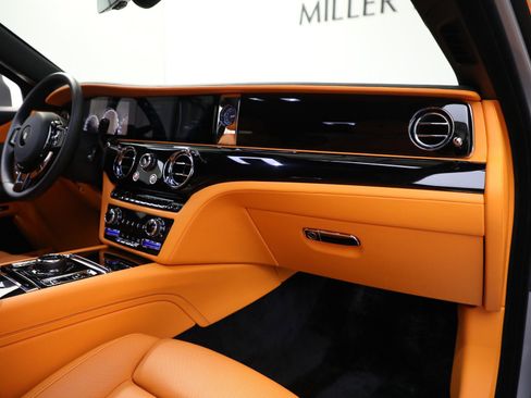 Certified 2023 Rolls-Royce Ghost w/ Ghost Package image 36