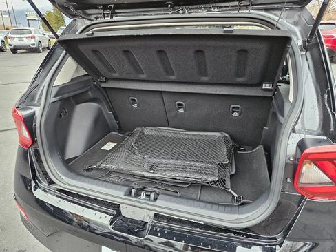 Used 2026 Hyundai Venue SEL FWD image 11