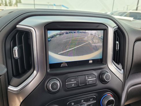 Used 2022 Chevrolet Silverado 1500 RST AWD/4WD image 16