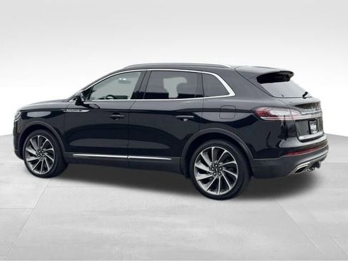 Certified 2023 Lincoln Nautilus Reserve w/ Equipment Group 201A image 5