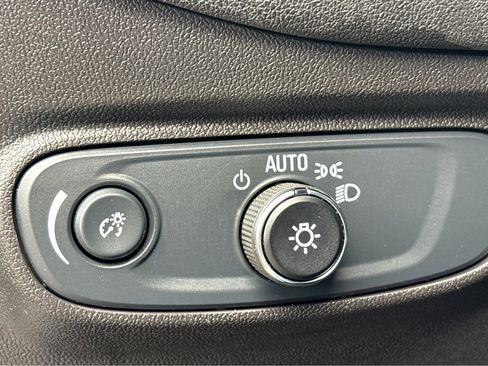 Certified 2024 Chevrolet Equinox LT image 16