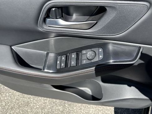 New 2026 Nissan Rogue SV AWD/4WD image 27