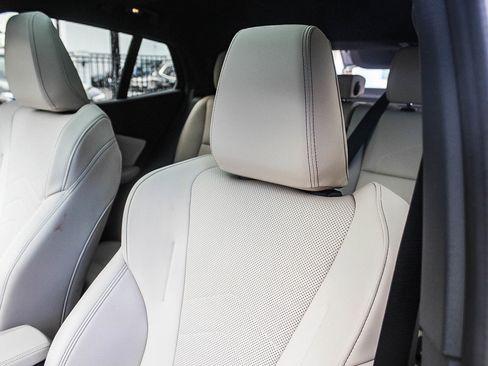 Certified 2025 BMW X2 xDrive28i w/ M Sport Package image 25