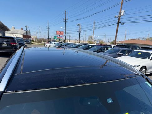 Used 2019 Mercedes-Benz GLC 43 AMG 4MATIC image 9