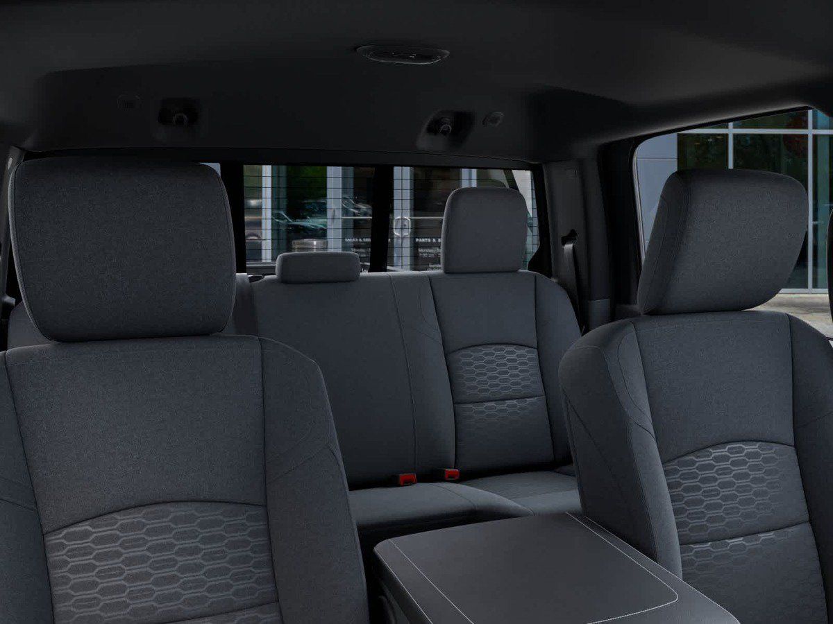 New 2025 RAM 2500 Tradesman AWD/4WD image 38