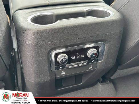 Certified 2023 GMC Yukon AT4 w/ AT4 Premium Plus Package AWD/4WD image 13