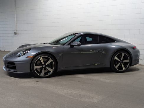 Used 2025 Porsche 911 Carrera S image 2
