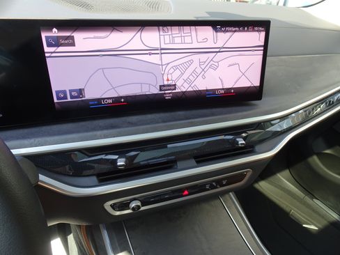 Used 2023 BMW X7 xDrive40i w/ Premium Package AWD/4WD image 20