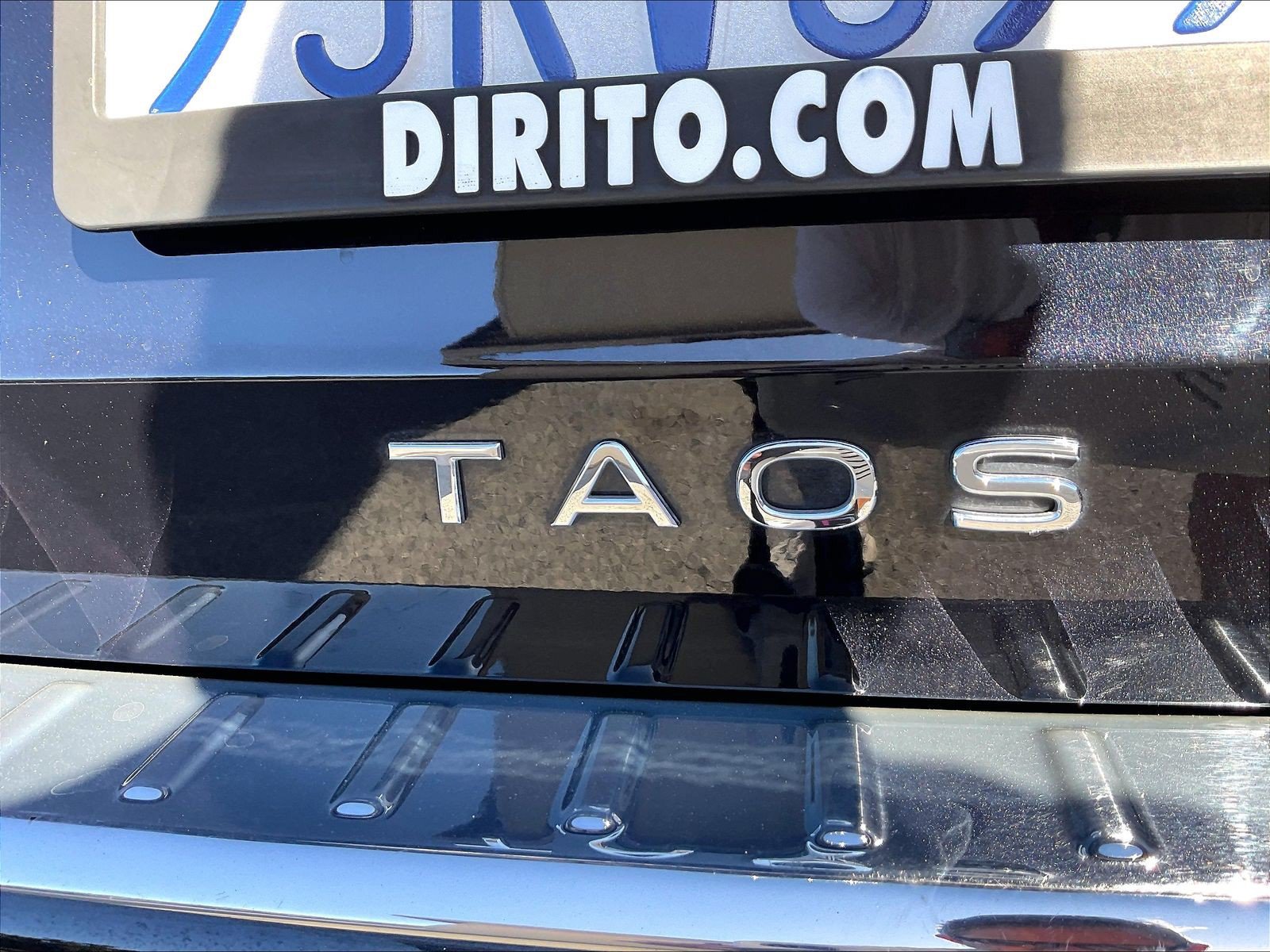 Certified 2023 Volkswagen Taos S FWD image 7