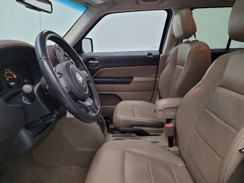 Used 2016 Jeep Patriot High Altitude image 17