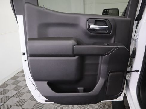 Used 2021 Chevrolet Silverado 1500 Custom image 25