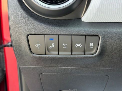 Used 2019 Hyundai Kona Ultimate AWD/4WD image 24