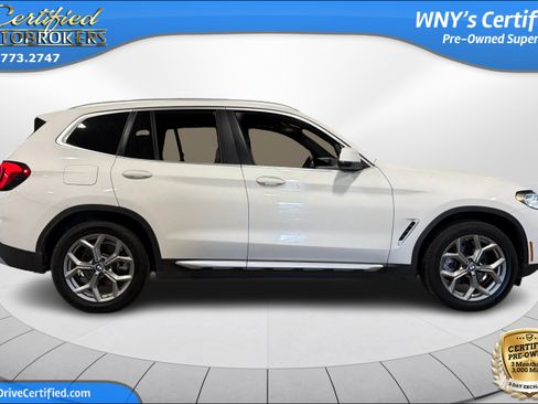 Used 2024 BMW X3 xDrive30i AWD/4WD image 4
