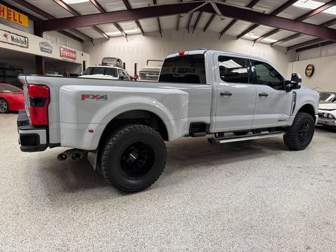 Used 2025 Ford F350 XLT w/ 360-Degree Camera Package AWD/4WD image 8