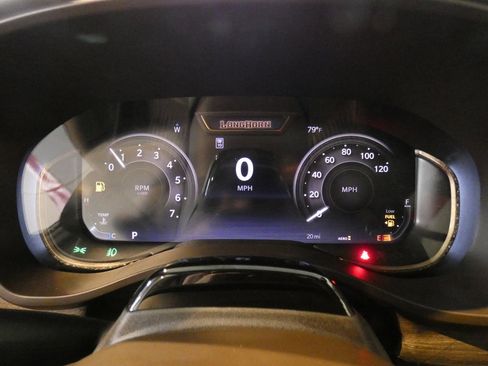 New 2025 RAM 1500 Limited image 26