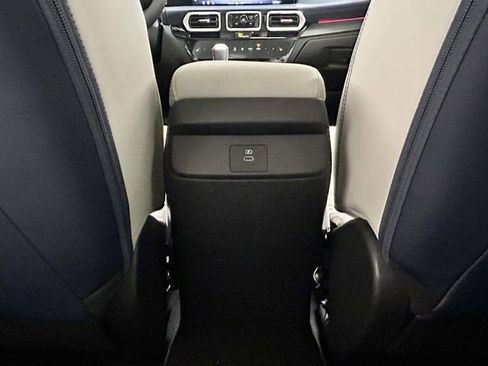 New 2026 Nissan Sentra SL FWD image 10