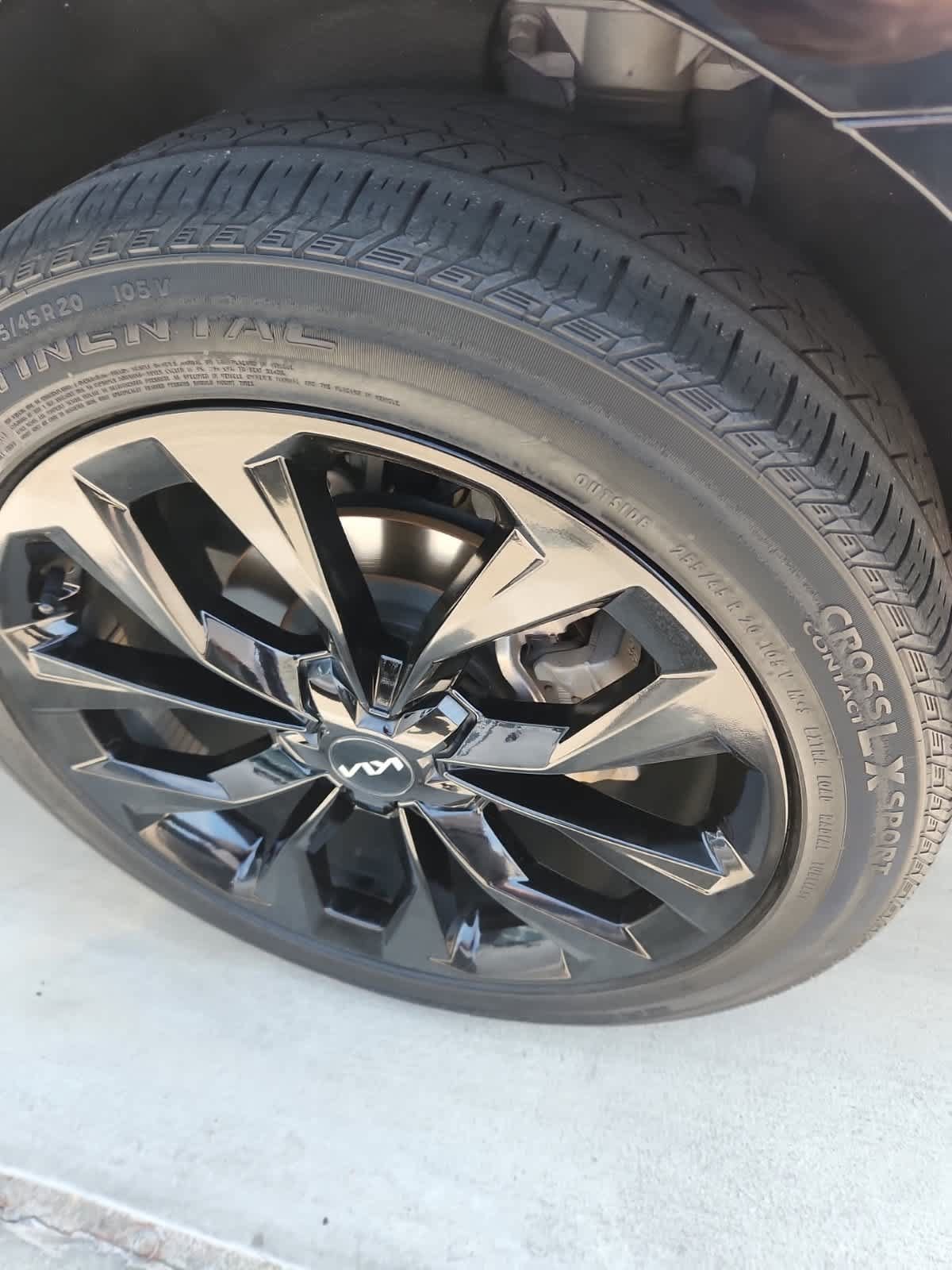 Certified 2023 Kia Sorento SX FWD image 10
