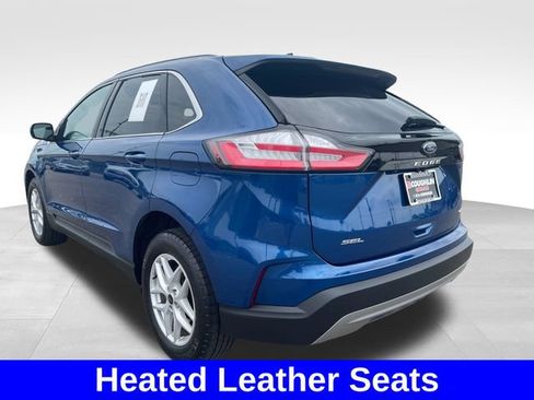 Used 2024 Ford Edge SEL w/ Convenience Package AWD/4WD image 3
