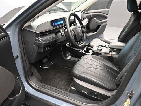 Used 2024 Ford Mustang Mach-E Select RWD image 9