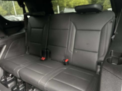 Used 2024 Chevrolet Tahoe LT RWD image 12