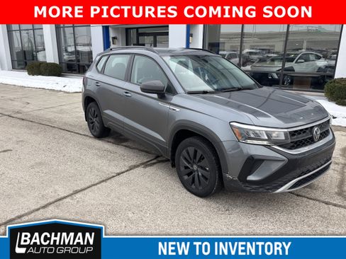 Used 2024 Volkswagen Taos S image 2