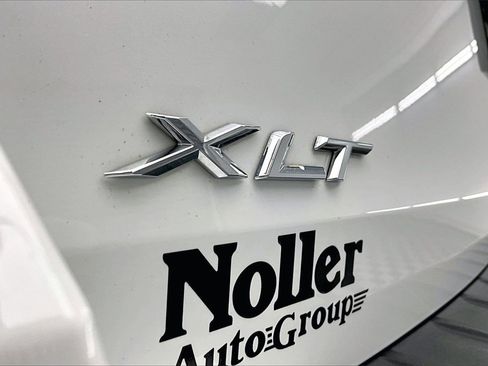 Used 2023 Ford Explorer XLT w/ Equipment Group 202A image 8