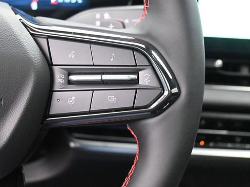 New 2026 Chevrolet Equinox RS w/ Convenience Package III image 33