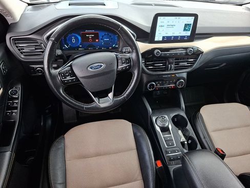 Used 2022 Ford Escape Titanium w/ Titanium Elite Package AWD/4WD image 11