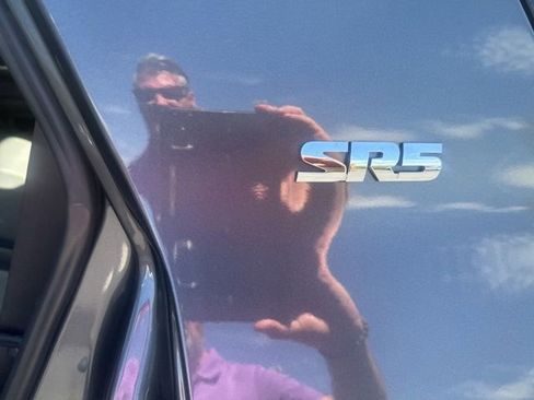 Used 2023 Toyota 4Runner SR5 Premium image 13