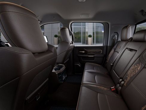New 2025 RAM 2500 Limited AWD/4WD image 23