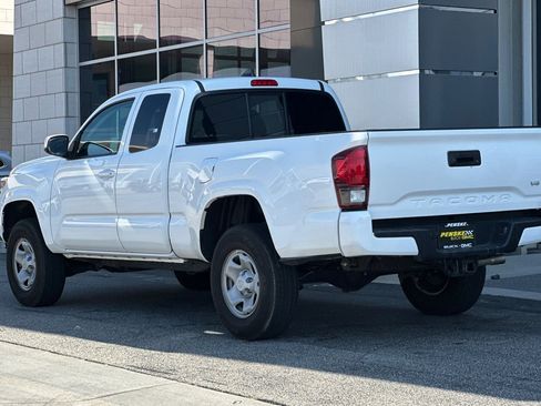 Used 2023 Toyota Tacoma SR image 6