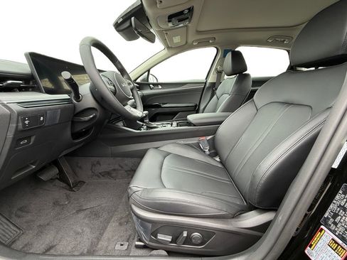 New 2026 Kia K5 EX image 9