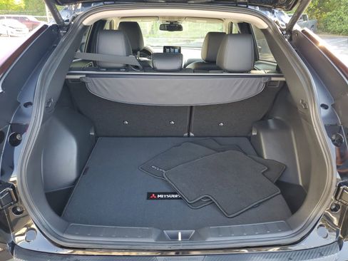 New 2024 Mitsubishi Eclipse Cross SE image 30