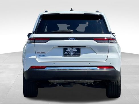 Used 2023 Jeep Grand Cherokee 4WD 4xe image 6