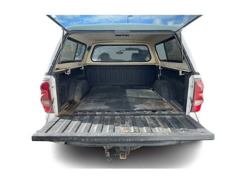 Used 2003 Chevrolet Silverado 2500 LT image 12