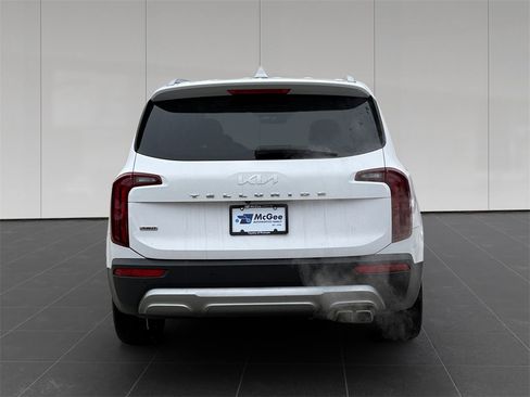 Used 2022 Kia Telluride S image 4