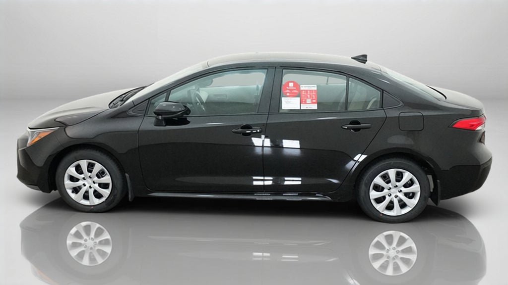 New 2027 Toyota Corolla LE FWD image 3