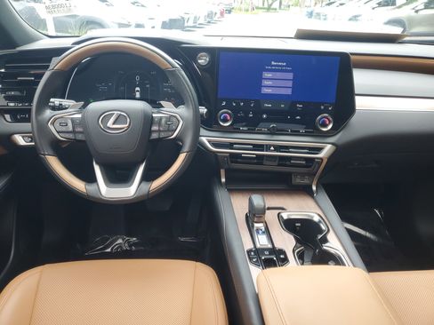 Used 2025 Lexus RX 350h RX 350h w/ Accessory Package (K3) image 10