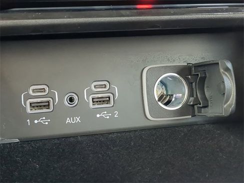 Used 2021 Jeep Grand Cherokee L Limited image 29