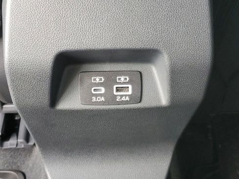 Used 2024 Subaru Crosstrek 2.5i Wilderness image 11